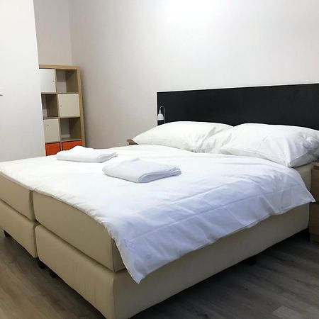Valentine'S National Museum Apartments Prague Bilik gambar