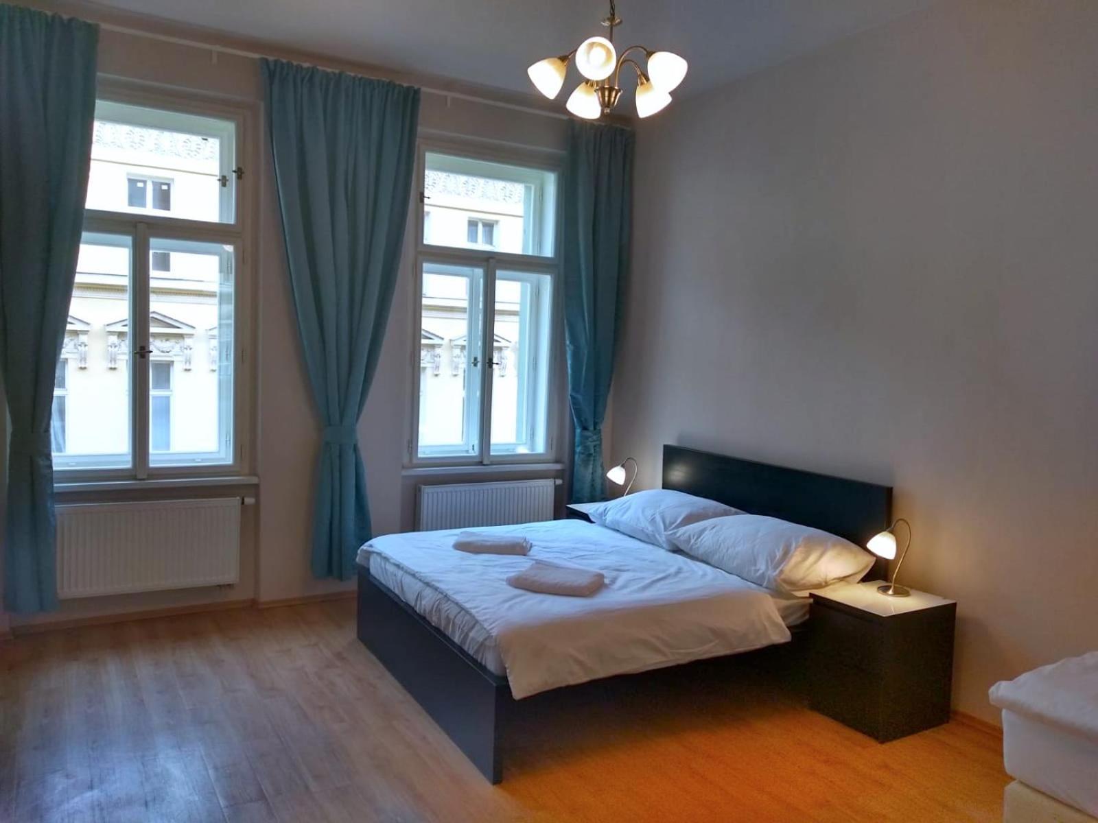 Valentine'S National Museum Apartments Prague Bilik gambar