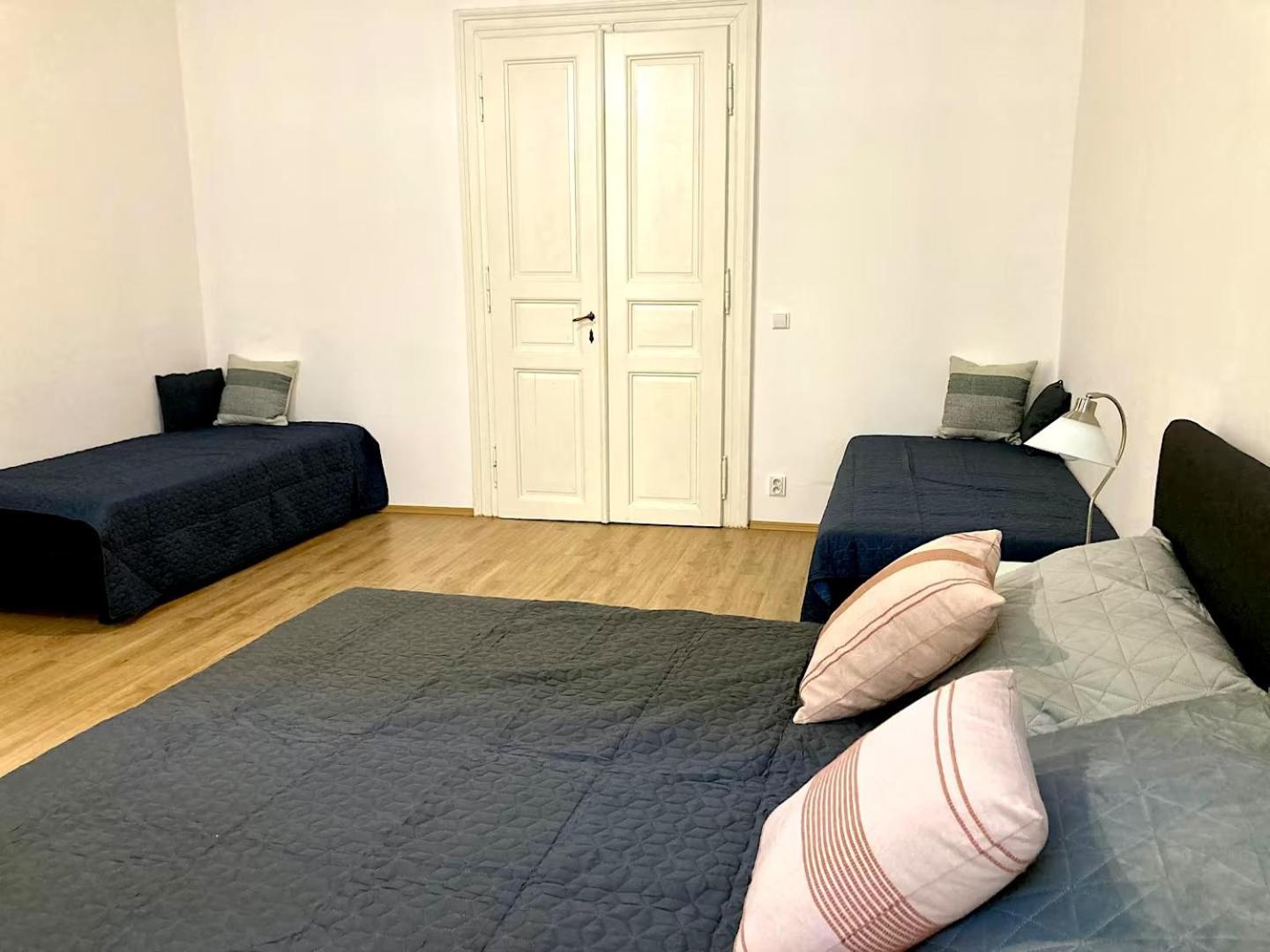 Valentine'S National Museum Apartments Prague Luaran gambar